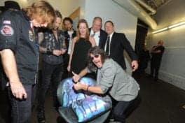backstage-foreigner-chair-4